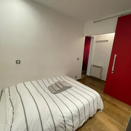 Invalides Tour Eiffel Amelie * Paris